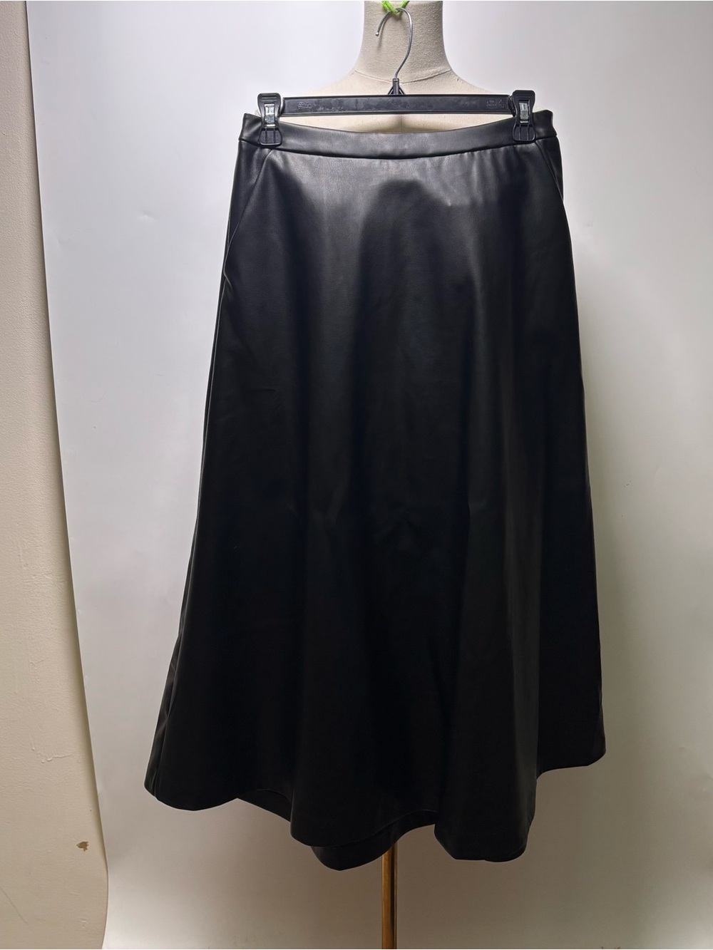 B. Young Classic Black Faux Leather A-Line Midi Skirt Size EU 36
